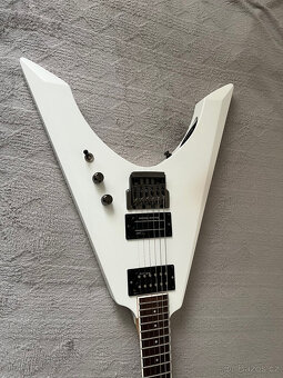PK Guitars custom "V"- čko - 10