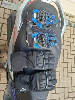 Aprilia SR GT 125 - 10