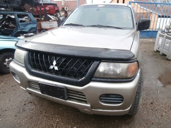 Mitsubishi Pajero Sport - 10