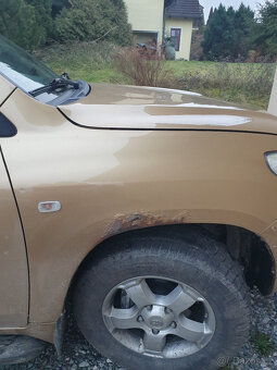 Toyota Land Cruiser 200 - 10