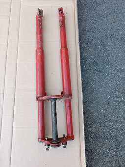 Vidlice přední kompletní Jawa a ČZ - 10