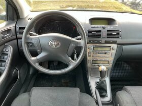 Toyota Avensis 1.8 VVTI - 10