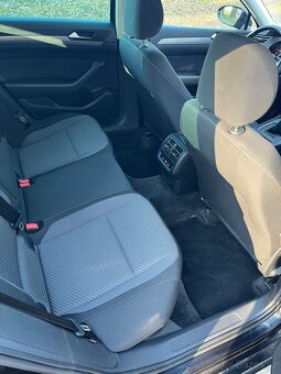 Volkswagen Passat b8 2.0 tdi 110kw, nájezd 195tis. 2017 - 10