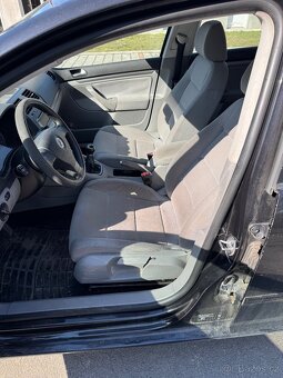 Volkswagen Golf V 2.0 TDi 100kw díly - 10