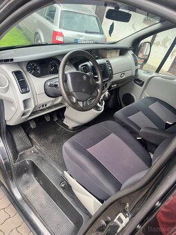 Renault Trafic-kempování, spaní - 10