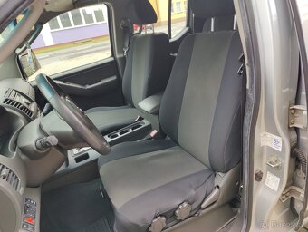 Nissan Navara 2,5 DCi 4x4 + sada pneu - 10