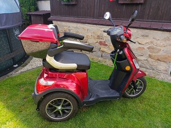 Elektrická tříkolka SELVO 31000 - 10