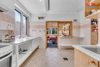 Prodej chaty, 142 m², Pastviny - 10