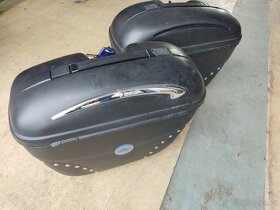 Suzuki vl1500 Intruder - 10