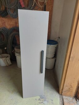 Studentska sestava se stolem - 10