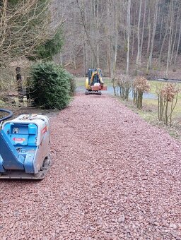 Příprava příjezdové cesty - 10