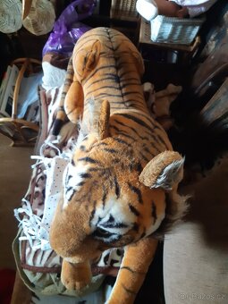 Obrovský plyšový tygr - 10