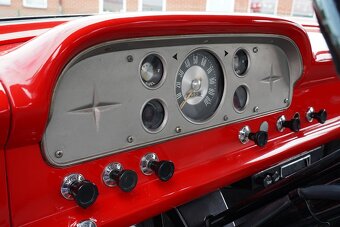 1957 Ford F-100 Custom Cab 272 T-bird Special V8 - 10