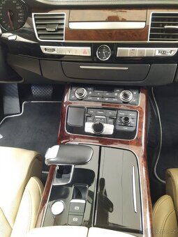 Audi A8L 4,2 Tdi Quattro koupeno v ČR, první majitel 2012 - 10