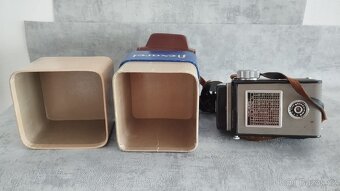 Starý fotoaparát Flexaret VI automat s pěkným příslušenstvím - 10