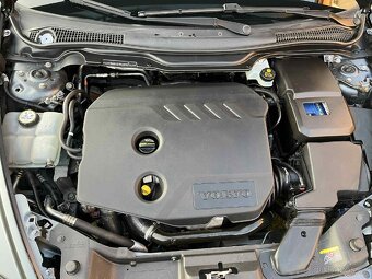 Volvo V50 1.6 nafta 2D - 10