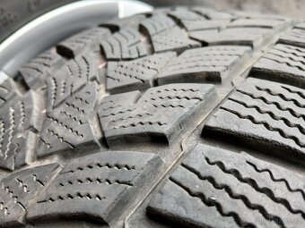 Sada Orig Alu kol Škoda 215/65R17 zimní - 10