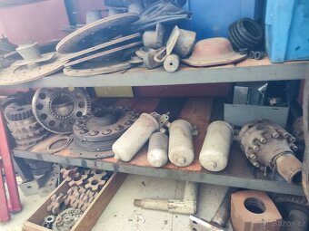 Rôzne Náhradné diely - 10