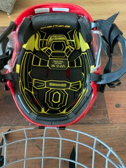 Dětské hokejové helmy - 10