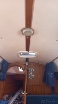 Kajutová plachetnice Bavaria 760 ( vlek s spz) - 10