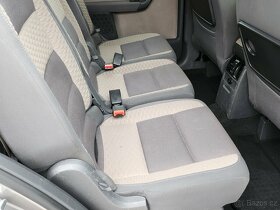 Volkswagen Touran Cross - 10