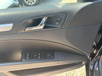 Škoda Superb 2.0 tdi 125kw r.v. 2014, Serviska - 10