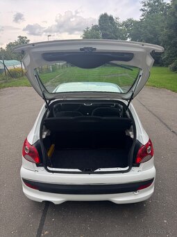 Peugeot 206 + REZERVACE ( 12/2011 - 123.000 KM ) - 10
