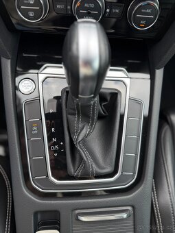 Passat 2.0 TDI 140 kW DSG R-Line DPH - 10