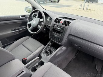 VW GOLF 5 1,4 16V 55kW - Klimatizace - Pěkný Stav - 10