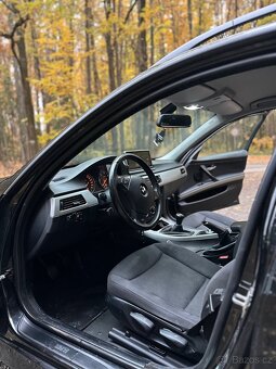 BMW E91 318D 2008 - 10