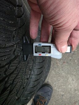 215/65/16 Zimní pneumatiky Nokoan WR D4 a SUV 4 - 10