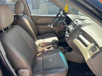 Kia Sportage 2.0 CRDi 4x4 KŮŽE DIGIKLIMA TAŽNÉ ZAŘ. - 10