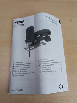 Akumulátorová přímočará pila FERM JSM 1046 - 10