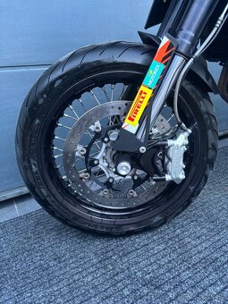 KTM 690 SM Akrapovič - 10