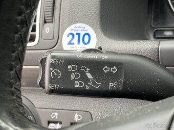 Volkswagen Touran 2.0TDI , 103 kW nafta, 2011 - 10