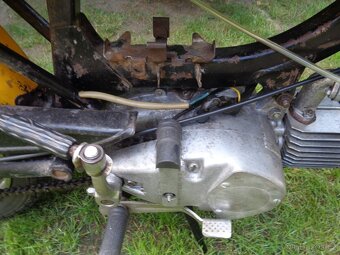 JAWA 23 GOLDEN SPORT MUSTANG - 10