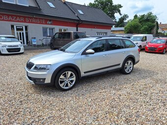 Škoda Octavia Scout 2.0 TDi 110KW Nové v ČR - 10