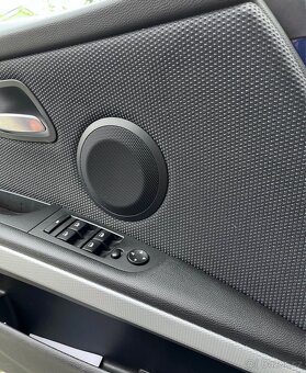 BMW 325d / 330d E91 - 10
