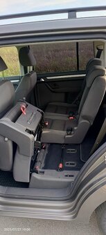 Volkswagen Touran, 1.4 TSI, 103 kW, r.v. 2011, 7 míst - 10