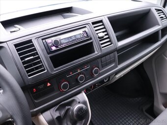 Volkswagen Transporter 2,0 TDI 75kW CZ 9-Míst Long (2017) - 10