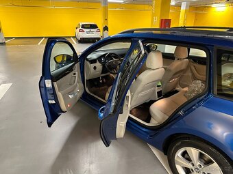 OCTAVIA 3 COMBI 2.0 TDI 4x4 - 10