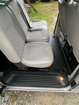 Volkswagen T5.1 2.0TDI 75kw Webasto 9miest - 10