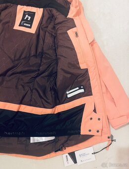 Zimní bunda Hannah - NOVÁ - 10