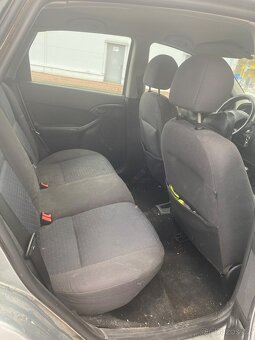 Ford Focus 1.6 16V (74 kW), r. v. 2004 - 10