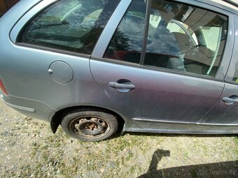 Prodám Škoda Fabia 2002 ŠPATNÝ MOTOR - 10