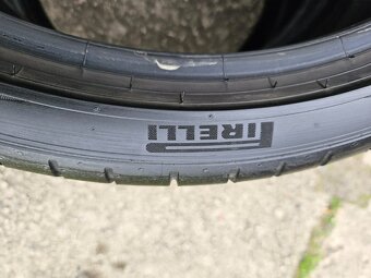 275/30R20 97Y Pirelli P Zero RSC Runflat 4mm - 10