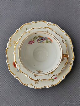 Porcelánova čajová sada s nádherným květinovým zdobeným - 10