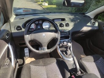 Peugeot 308CC 2.0 HDI 120kw r.v. 2011 cabrio po faceliftu - 10