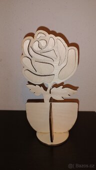 Dřevěná květina - 10