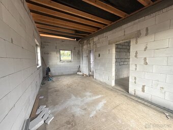 Rodinný dům 2kk 1 polovina - 10